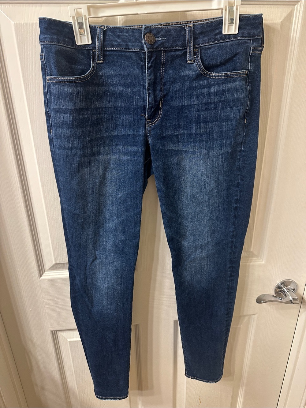 American Eagle Outfitters Navy Blue Skinny Jeans
